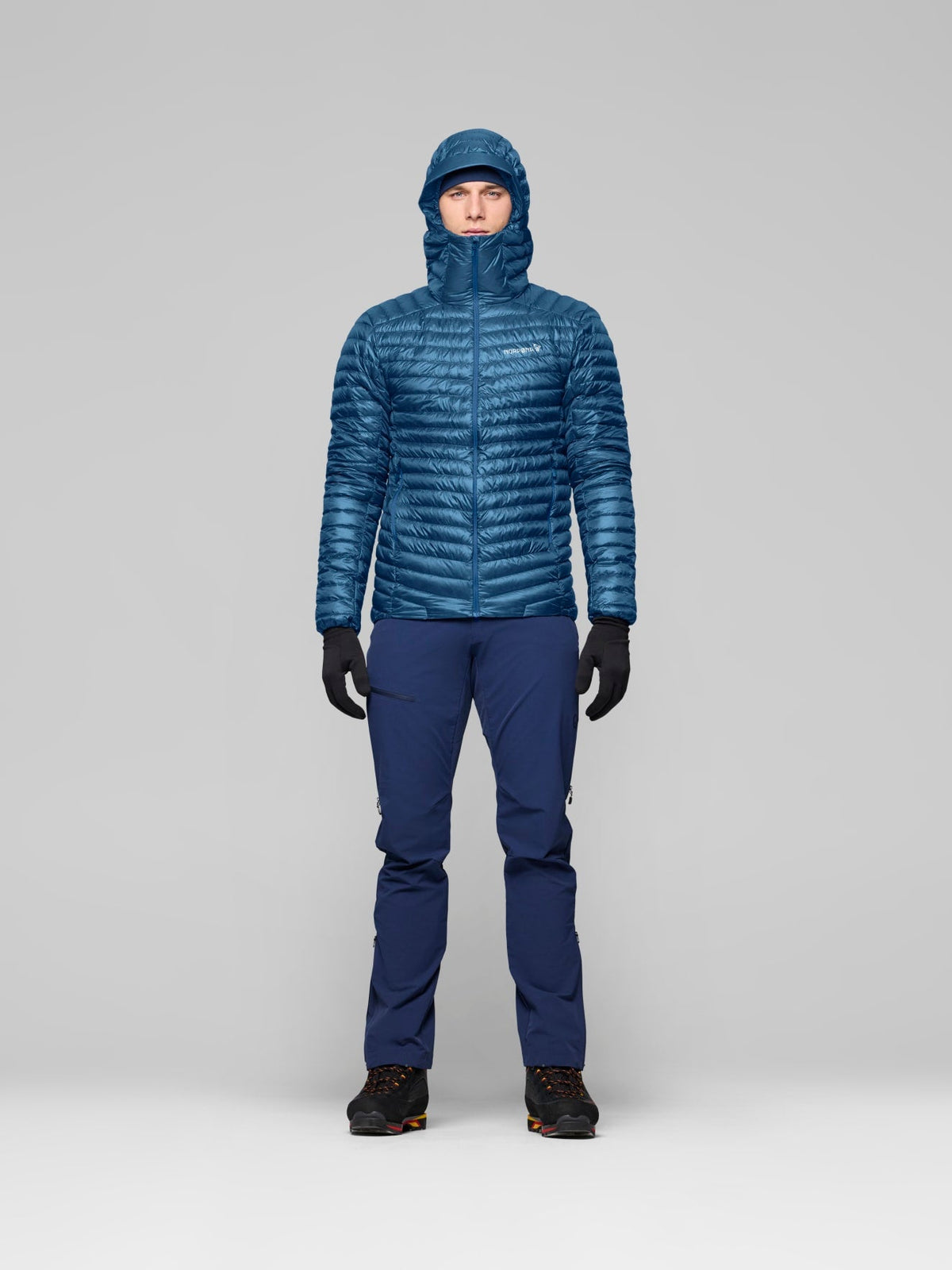 Norrona trollveggen down800 super light Hood M's